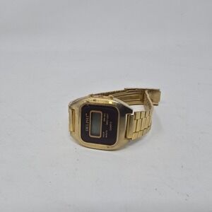 Vintage Delphi Digital Quartz Watch Gold Tone Stainless Steel Hong Kong For Part